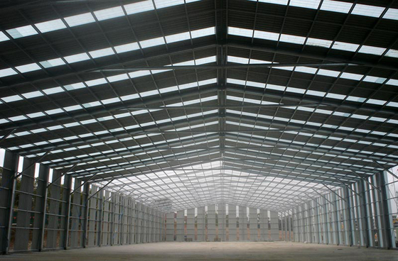 Gepersonaliseerd helder gegolfd polycarbonaat dakpaneel Bayer / GE Materiaal 10 jaar garantie doorschijnend polycarbonaat dakplaat