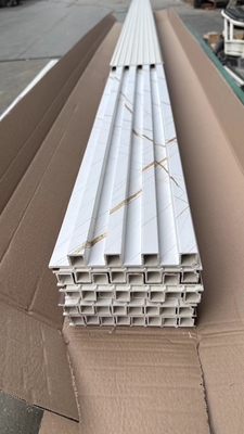 PVC-laten akoestische panelen decoratief WPC-paneel voor muren en plafonds