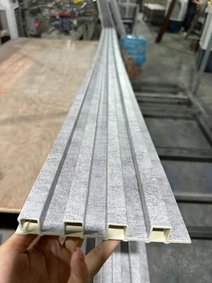 PVC-laten akoestische panelen decoratief WPC-paneel voor muren en plafonds