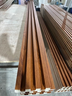 PVC-laten akoestische panelen decoratief WPC-paneel voor muren en plafonds