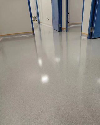 Goedkope epoxy industriële vloeren Hoogglans epoxyhars gekleurde zandvloer Goedkope zelfnivellerende vloerverf voor tuin en ziekenhuis
