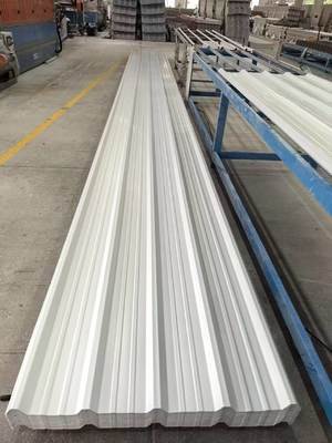Witte calciumcarbonaat 1070mm UPVC dakpannen 2mm hoge rots thermoakoestisch UPVC ecoroof dakbedekkingsysteem populair Latijns-Amerika